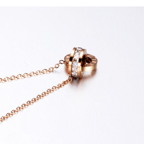Double Ring Diamond Roman Numeral - Imagen 4