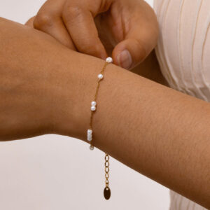 Lina Pearl Bracelet
