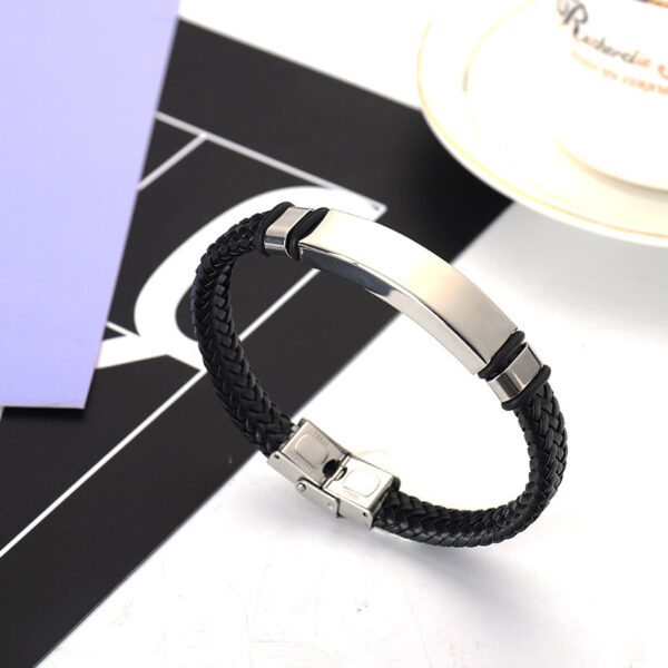 Mauricio Trendy Bracelet