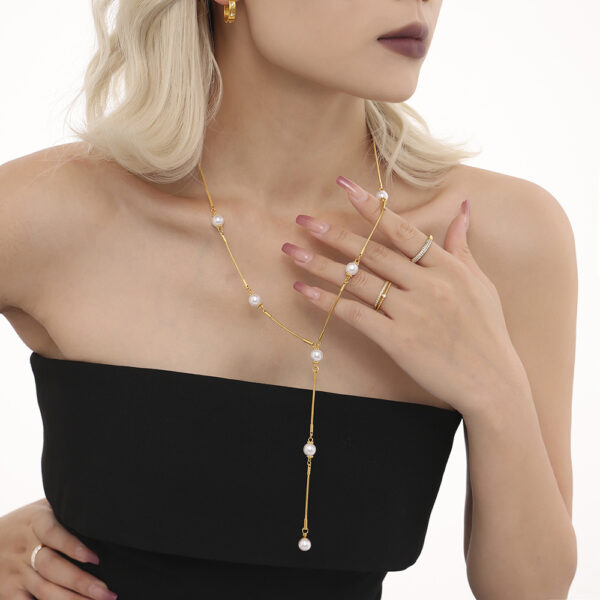 Pearl Y-Shaped Clavicle