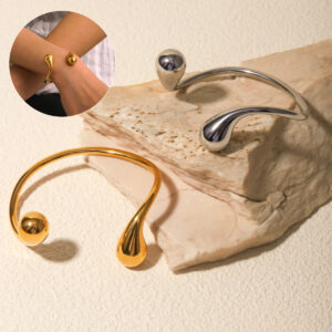 Mehiomi Drop Bangles