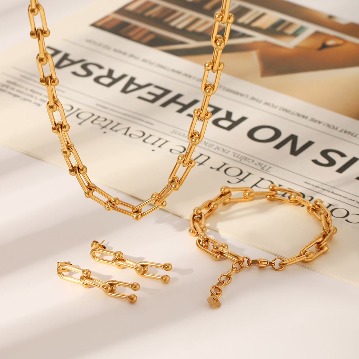 Stainless Steel Horseshoe Set - Imagen 2